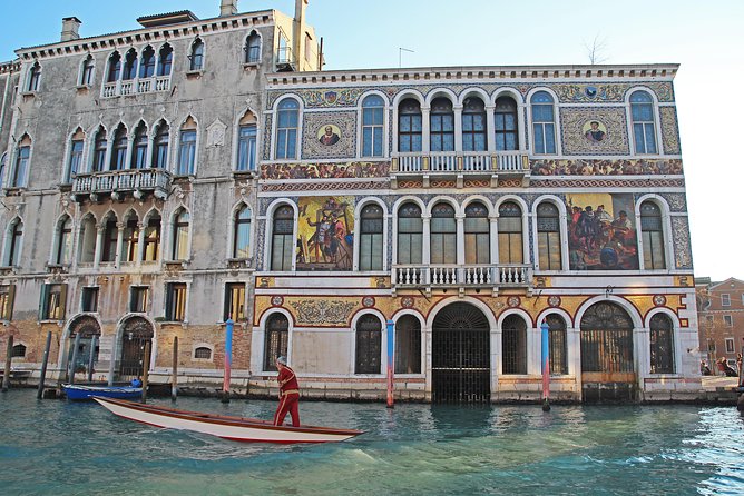 The Secrets of the Grand Canal - Special Private Boat Tour - Ca’ d’Oro, markets, and palaces: spotting the city’s status signals