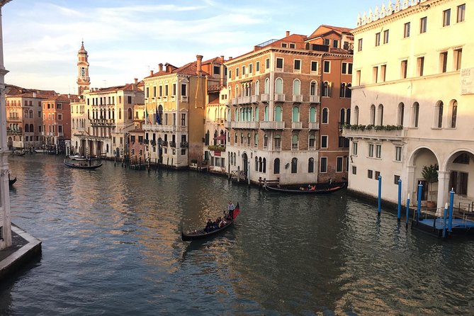 Tour of The Real Hidden Venice - Crossing into the Ghetto Ebraico, and why the word matters