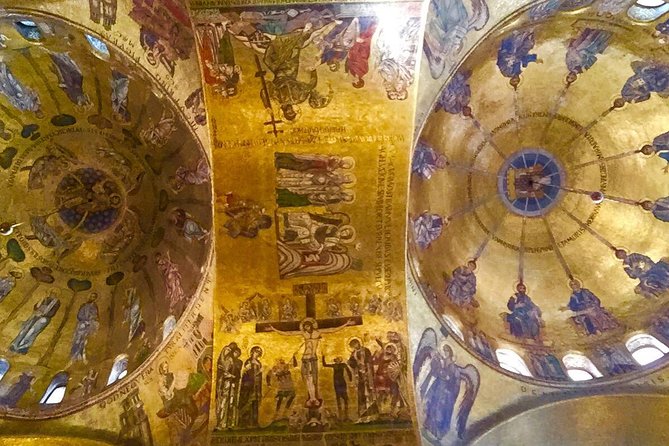 Tour of Venice in Doge's Palace and St Mark's Basilica - Meeting at Campo S. Zaccaria, then moving fast in the right direction