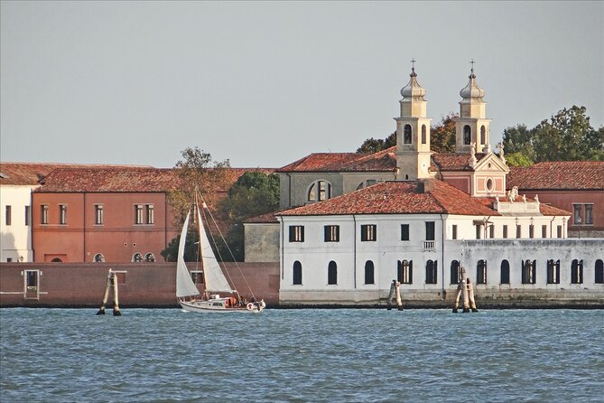 Tour to the islands of San Servolo and San Lazzaro degli Armeni - Vaporetto plus guided walking, the key to avoiding Venice overload