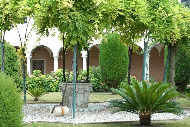 Tour to the islands of San Servolo and San Lazzaro degli Armeni - San Lazzaro degli Armeni and the Mekhitarist monastery