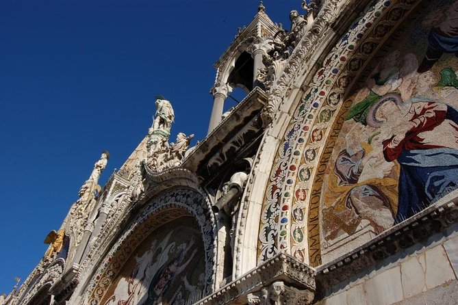Unusual Perspectives of St Mark's Basilica & optional Pala d'Oro - Upper floor treasures, mosaics, and the Christ Pantocrator moment