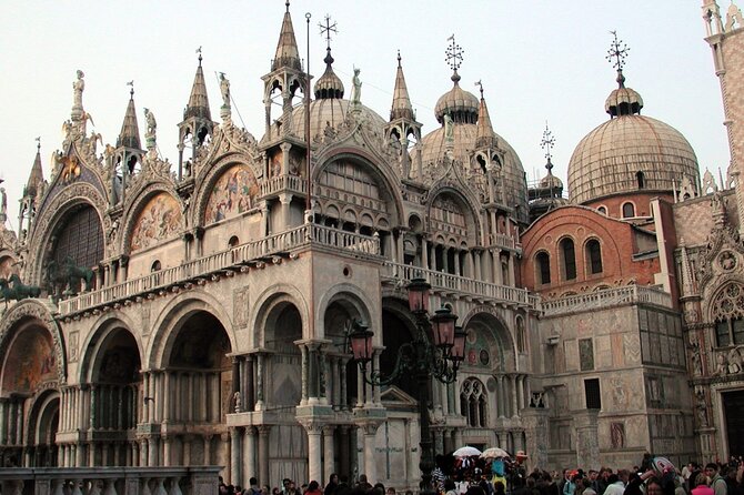 Unusual Perspectives of St Mark's Basilica & optional Pala d'Oro - Doge’s Palace façade only, so manage your expectations