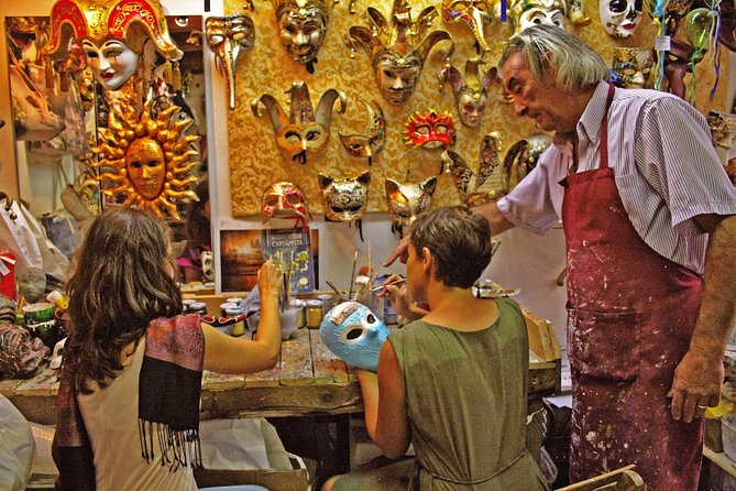 Venetian Carnival Mask Making Class in Venice, Italy - Getting to Piazza San Marco and Starting in the Right Place