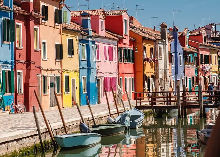 Venetian Island Gems: Murano, Burano & Torcello Tour - Giardini Reali Start, Alilaguna Meeting Point, and the WhatsApp Voucher Step