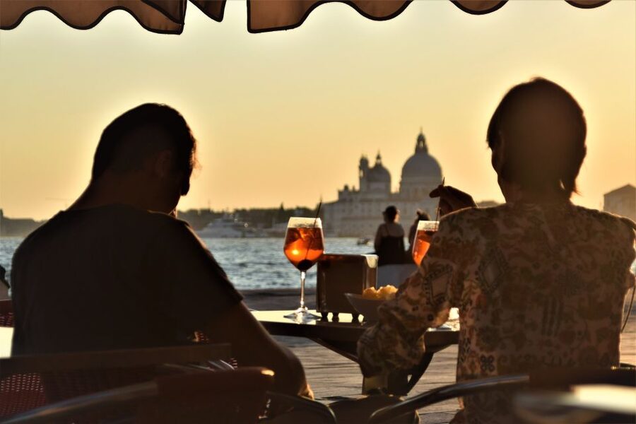 Venice: 1-Hour Spritz Time Experience - Where you start, and what “bacaro” means here