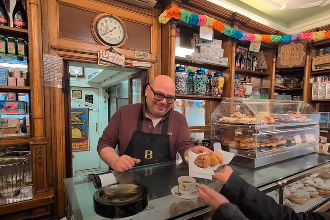 Venice 10 bites Cicchetti with Wine - Meeting at Campo San Giacomo di Rialto, then ending near Campo San Luca