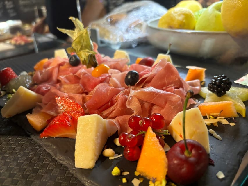 Venice: 10 shades of Cicchetti and Wine - What you actually get: 10 cicchetti tastings plus Veneto wine