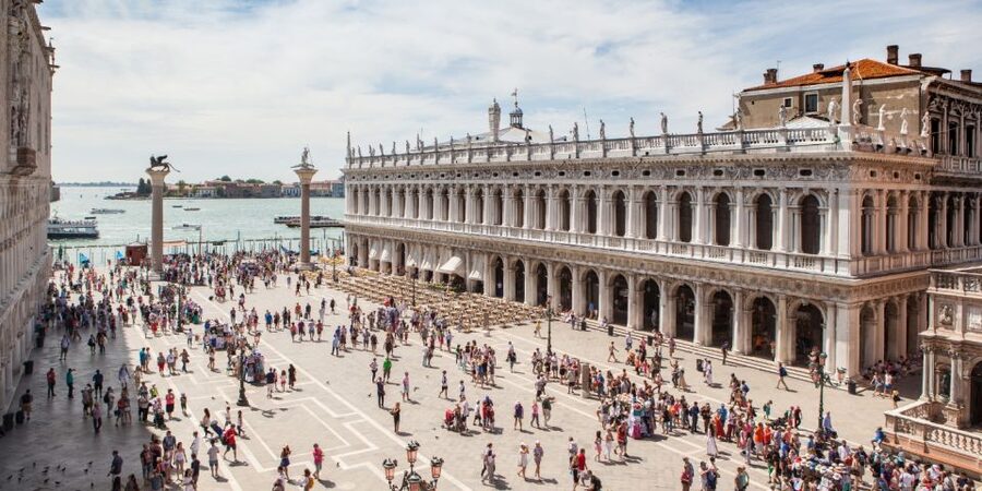 Venice: 2 Days City Pass w/ Doge's Palace and Top Museums - Fortuny, glass and lace museums, plus Natural History and Ca’ Rezzonico