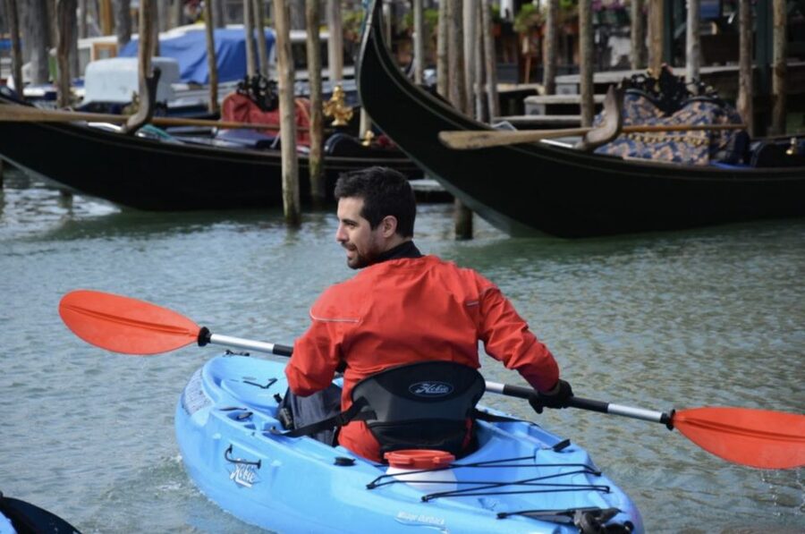 Venice: 60' Quick Kayak Tour of Venice with guide - Safety, Paddling, and Staying Comfortable for Beginners