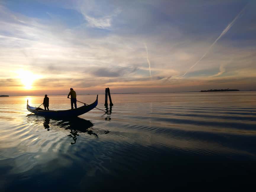 Venice: a boat tour among whispers of water and light, a reality to discover - Why a private boat beats the usual Venice shuffle