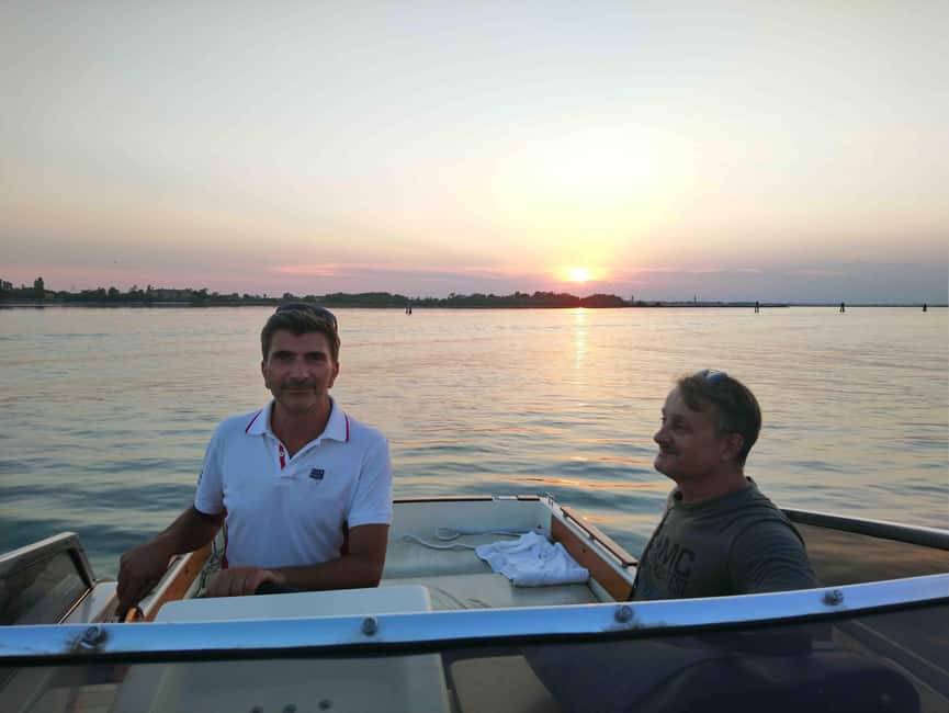 Venice: a boat tour among whispers of water and light, a reality to discover - Included comfort that makes the lagoon feel easy
