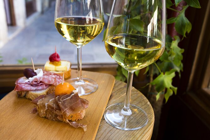 Venice Bacaro Food Tour: Eat and Drink like a Venetian - Price and value: what $83.44 buys you in Venice