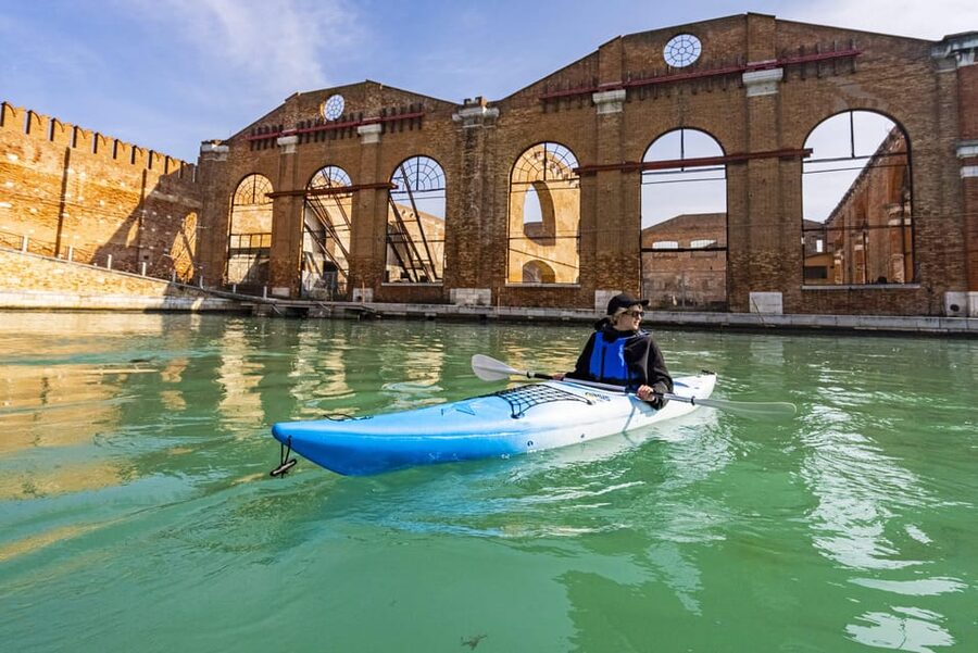 Venice Beginner's Kayak Tour in the Medieval Arsenal - The overall vibe: friendly coaching with a real Venice base