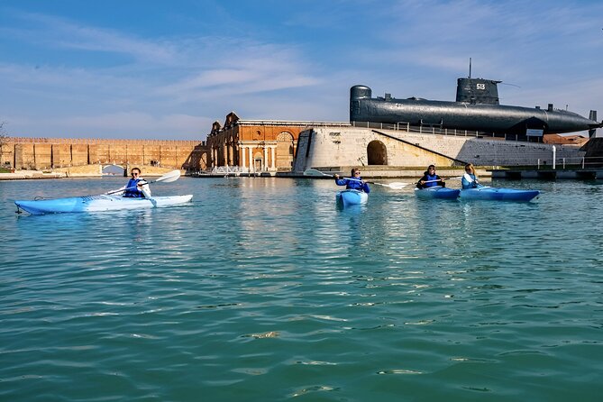 Venice Beginner's Kayak Tour: train & visit the Medieval Arsenal - Getting oriented at Cao Rio and your meeting point