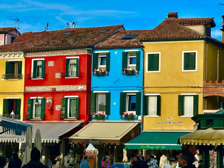 Venice: Boat tour and visit to Murano Glass and Burano Lace - A 5 to 6 hour Murano and Burano loop you can actually manage