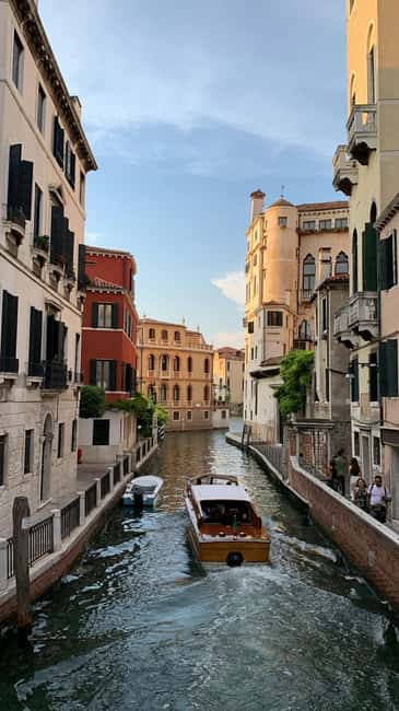 Venice: Boat tour and visit to Murano Glass and Burano Lace - Who this tour suits best