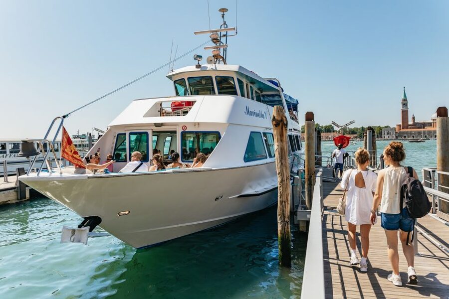 Venice: Burano, Torcello & Murano Boat Tour w/Glassblowing - Should you book this Venice lagoon tour?