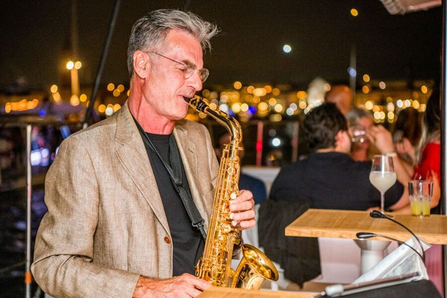 Venice: Catamaran Sunset Jazz Cruise with Aperitivo - Live Saxophone Jazz: Why the Music Fits the Moment