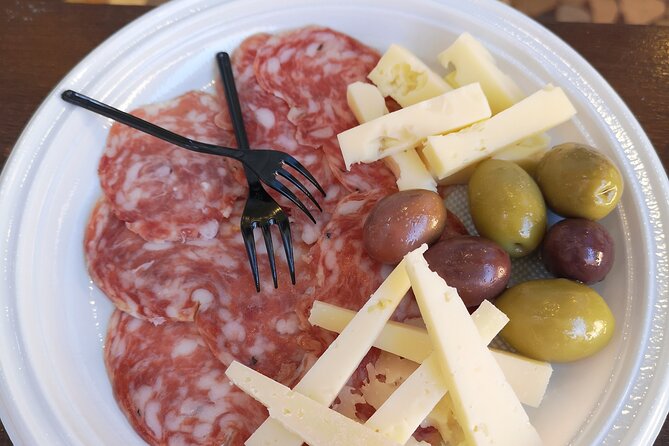 Venice Cicchetti, Spritz and Wine Tour with a Local Guide - Ghetto Ebraico stops: a short walk with real context