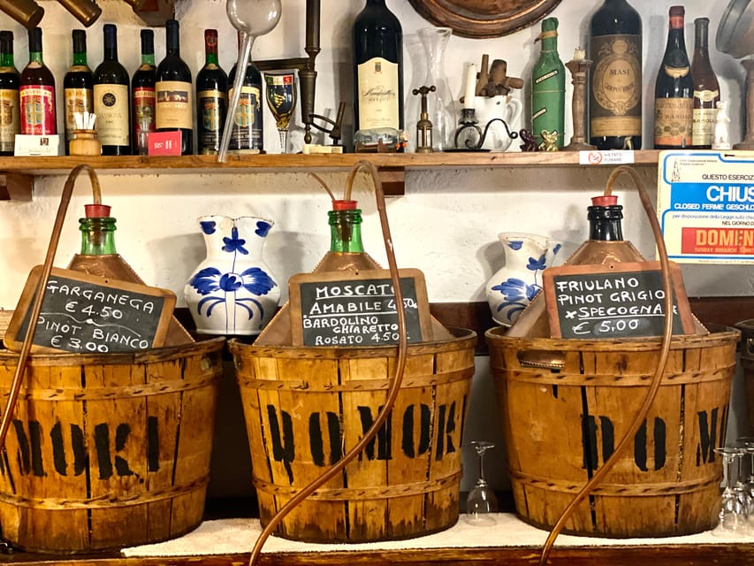 Venice: Cicchetti Street Food and Sightseeing Walking Tour - Campo Santa Margherita and the Grand Canal Between Tastings
