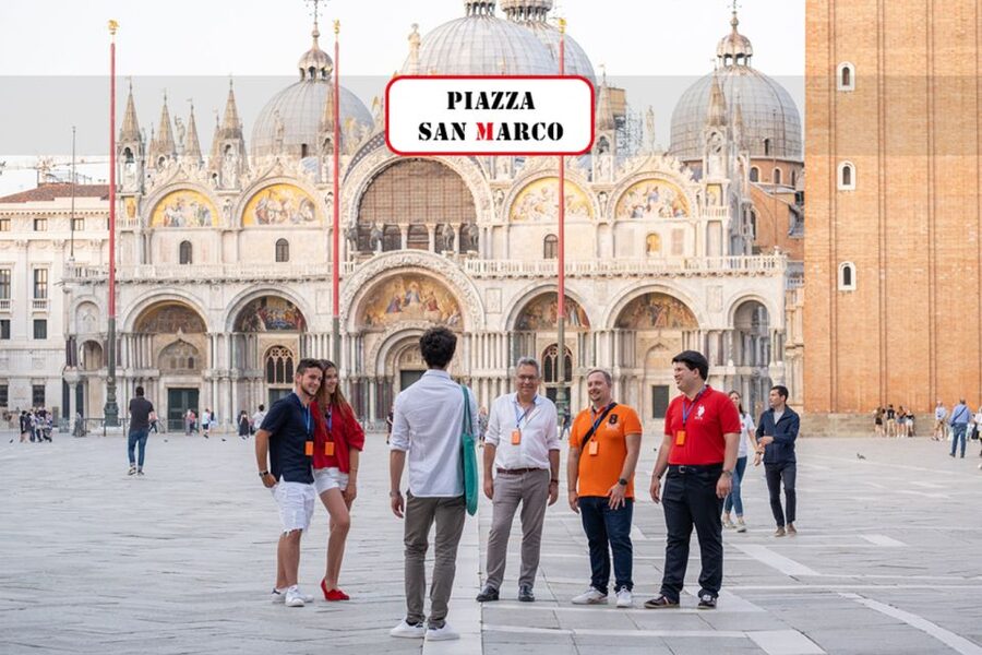 Venice: City Center Historical Guided Walking Tour - Calli and campi: how the tour helps you understand Venice’s real scale