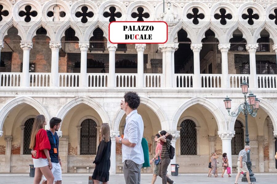 Venice: City Center Historical Guided Walking Tour - Teatro La Fenice on your route: why seeing it from the street still counts