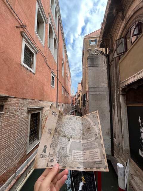 Venice City Escape: "Hunting for L'Omo dal Capelon" - Timing and Operating Window (When You Can Actually Play)