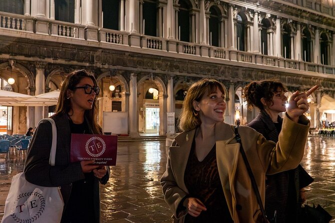Venice: City Highlights with Spritz and Cicchetti - Who should book this tour, and what to watch for