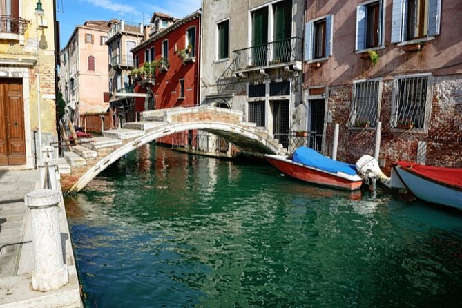 Venice City Self Guided Walking Tour with an APP - Ponte dei Fuseri, Palazzo Contarini del Bovolo, and Carta Gate details