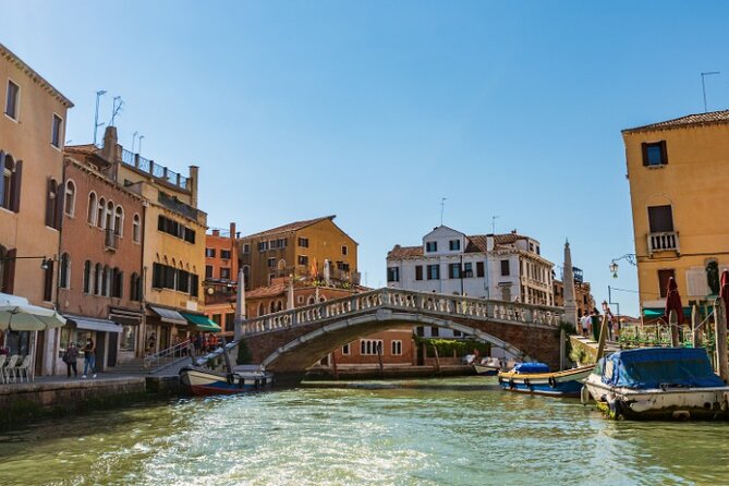 Venice City Self Guided Walking Tour with an APP - Grand Canal walking sense: 170 buildings, and you become the viewpoint