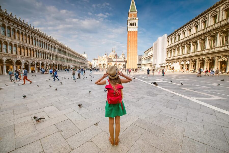 Venice City Walking Tour with an APP - Starting at Piazza San Marco: your orientation launchpad