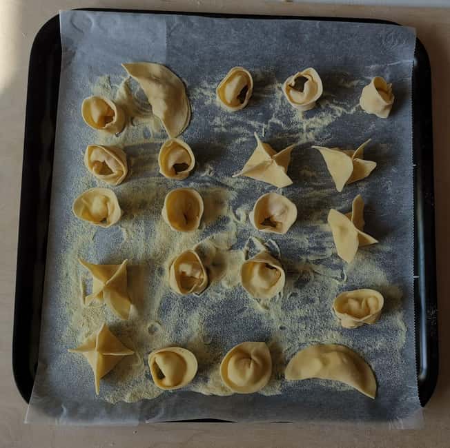 Venice: Cooking Class with Tiramisu and Pasta Making - The family-style meal: why it feels more Italian than touristy
