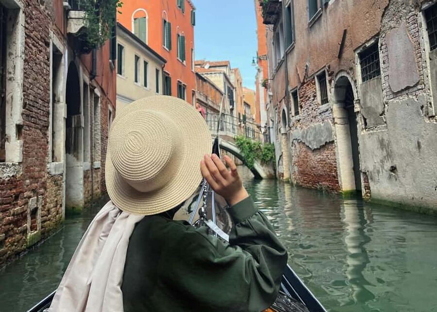 Venice: Crafted Gondola Under Breathtaking Bridge of Sighs™ - Key Things I’d Watch For