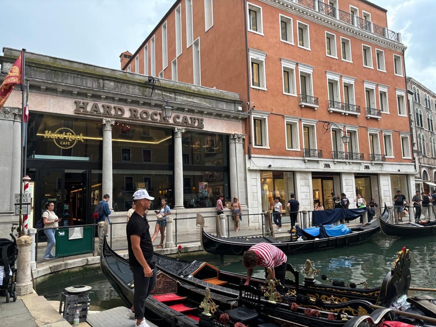 Venice Delights: Coffee & Food Experience Walking Tour - From Arab trade routes to your espresso cup