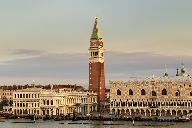 Venice Doge's Palace and Bridge of Sighs Guided Tour - Why the Doge’s Palace and Bridge of Sighs combo makes sense