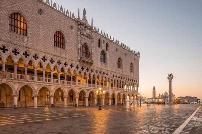 Venice Doge's Palace and Bridge of Sighs Guided Tour - Headsets, hearing, and the one thing that can go wrong