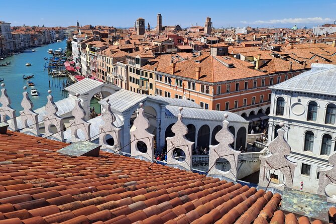 Venice: Doge's Palace and St. Mark's Basilica Fast Access Tour - Bridge of Sighs: A 15-Minute Story Stop