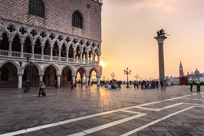 Venice: Doge's Palace and St. Mark's Basilica Guided Tour - Meeting Near St. Mark’s, With Easy Navigation