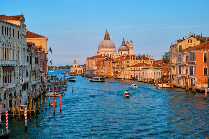 Venice: Doge's Palace and St. Mark's Basilica Private Guided Tour - Starting at St. Mark’s Square, before the doors even open