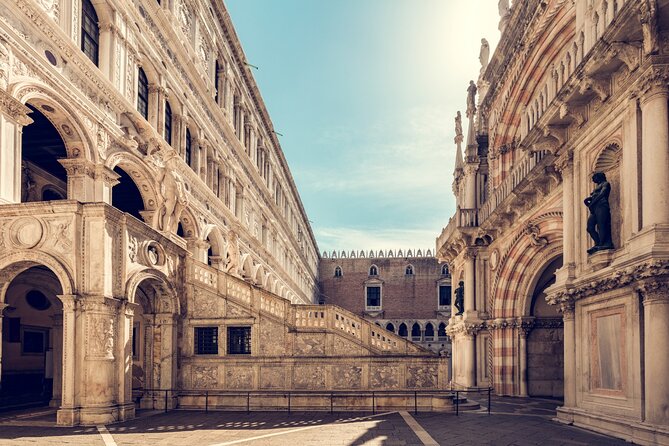 Venice: Doge's Palace and St. Mark's Basilica Private Guided Tour - St. Mark’s Basilica inside: Byzantine mosaics and the Pala d’Oro moment
