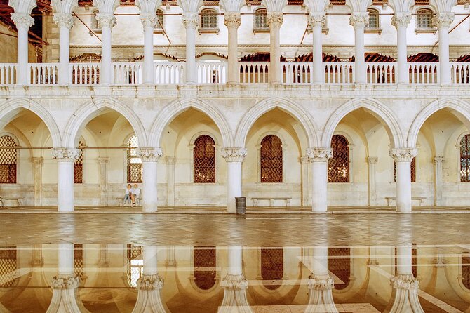Venice: Doge's Palace and St. Mark's Guided Tour with Entry - Who this tour fits best