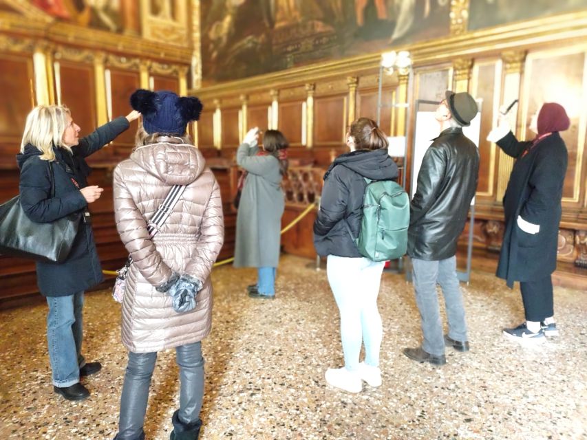 Venice: Doge's Palace Guided Tour with Optional Gondola Ride - The Bridge of Sighs And New Prisons: Where the Story Turns Dark