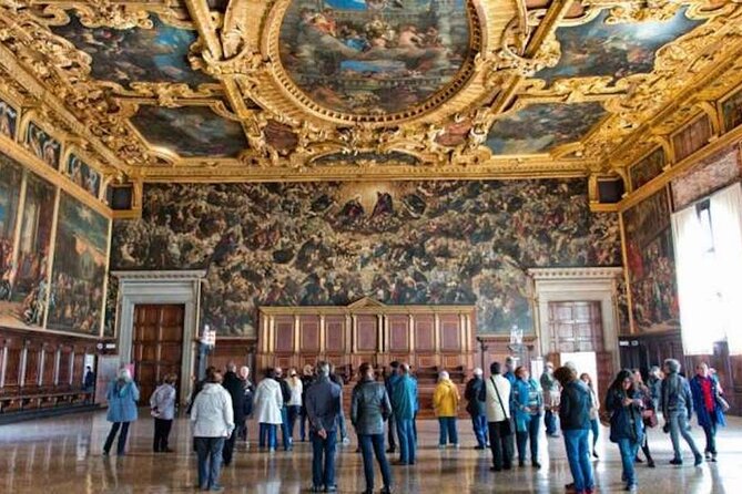 Venice: Doge's Palace Guided Tour With Tickets & Optional Gondola - Meeting at Piazza San Marco, Colonna di San Marco, and the timed-entry reality