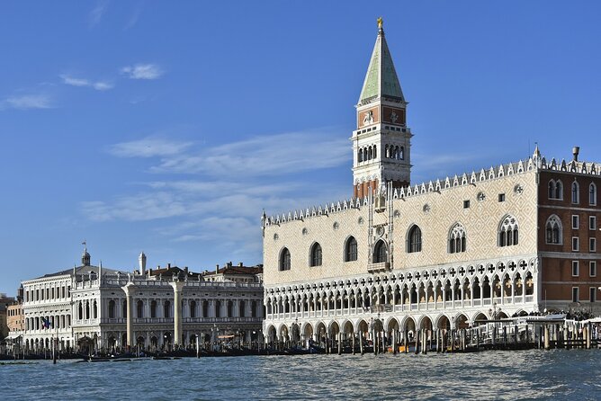 Venice: Doge's Palace Guided Tour With Tickets & Optional Gondola - Correr Museum access: what you get, and how to plan around closures