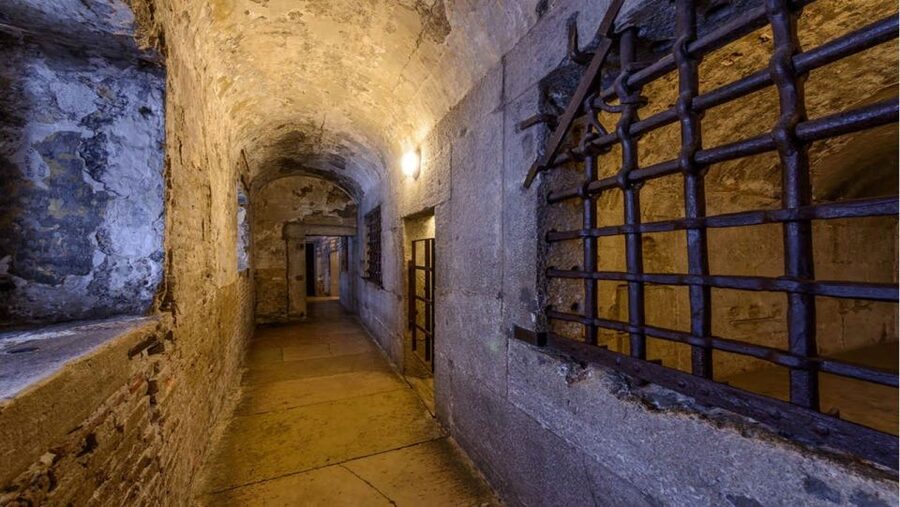 Venice: Doge's Palace Skip-the-Line Guided Tour - Key highlights at a glance