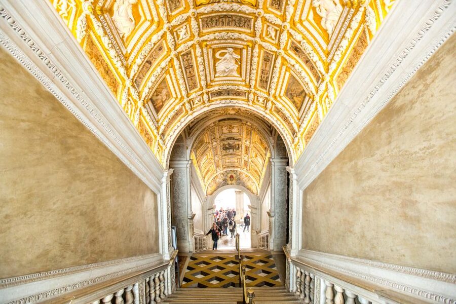 Venice: Doge's Palace Skip-the-Line Tour with Prisons - Key moments that make this tour worth your time