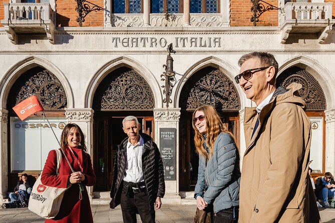 Venice Evening Food Tour: Bites, Drinks & Sit-Down Dinner - Stop 3 at Campo Santi Apostoli: fried bites and another local pairing