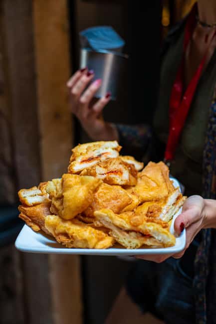 Venice: Food Tasting Tour with Cicchetti and Wine - Campo San Giacomo di Rialto: the smart place to start