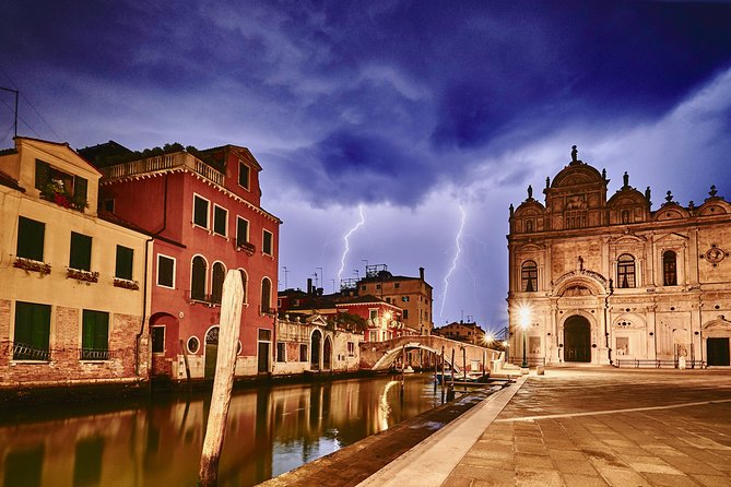 Venice Ghost & Legends Walking City Tour - Stories that hit: why Venice ghost legends work better than you expect